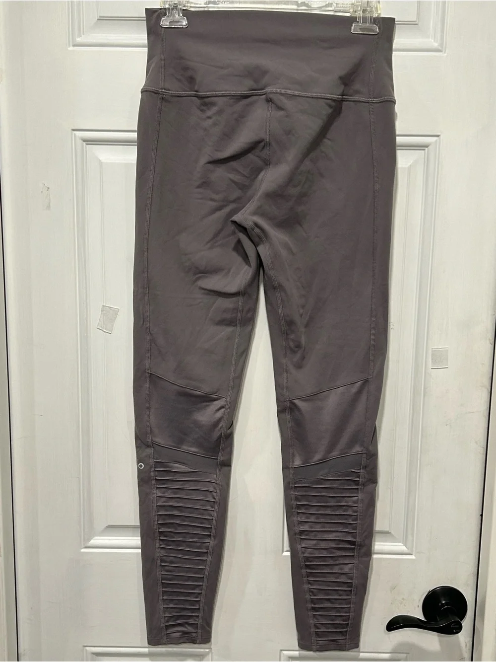 ALO Yoga Moto Leggings Grey Ribbed High Waisted Stretch Athleisure Gym Large